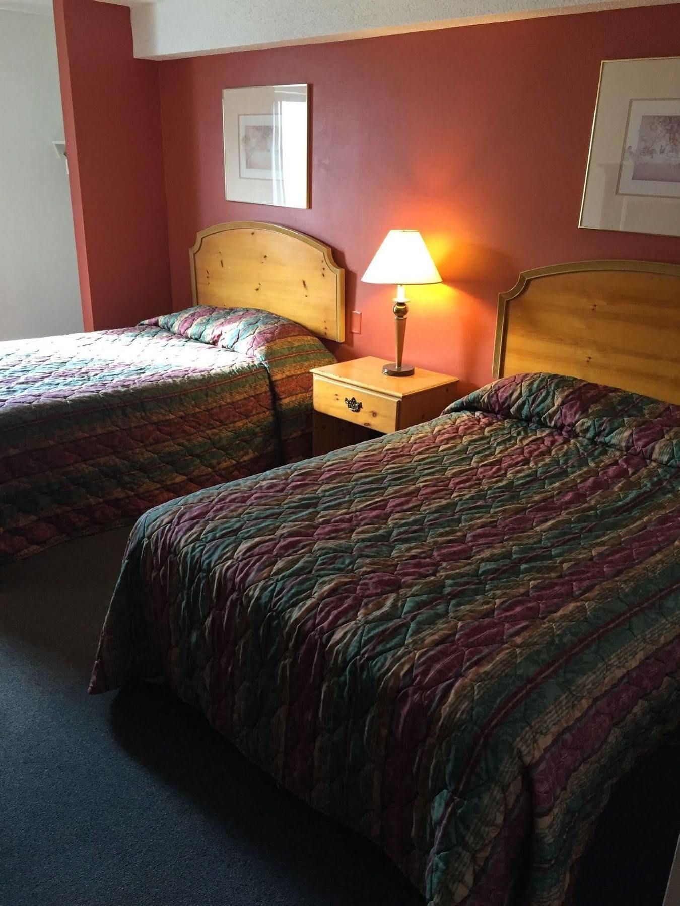 Luxury Inn & Suites リンカーン エクステリア 写真